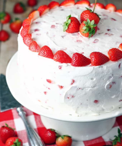Toothsome Strawberry Cake