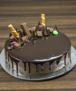 Choco Kitkat Cake