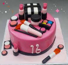 Trending Fondant Cake