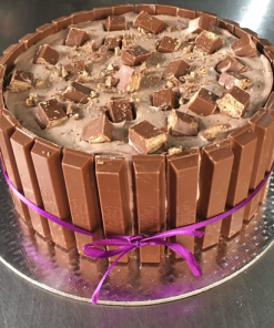 Delectable Kitkat Cake